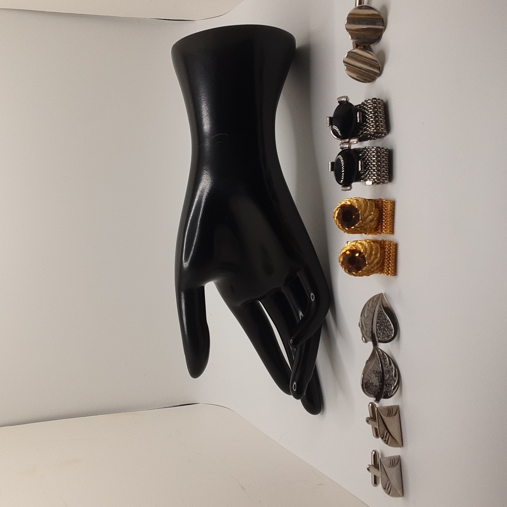 Vintage Cufflink Bundle (5 Pairs) - Picture 15 of 16